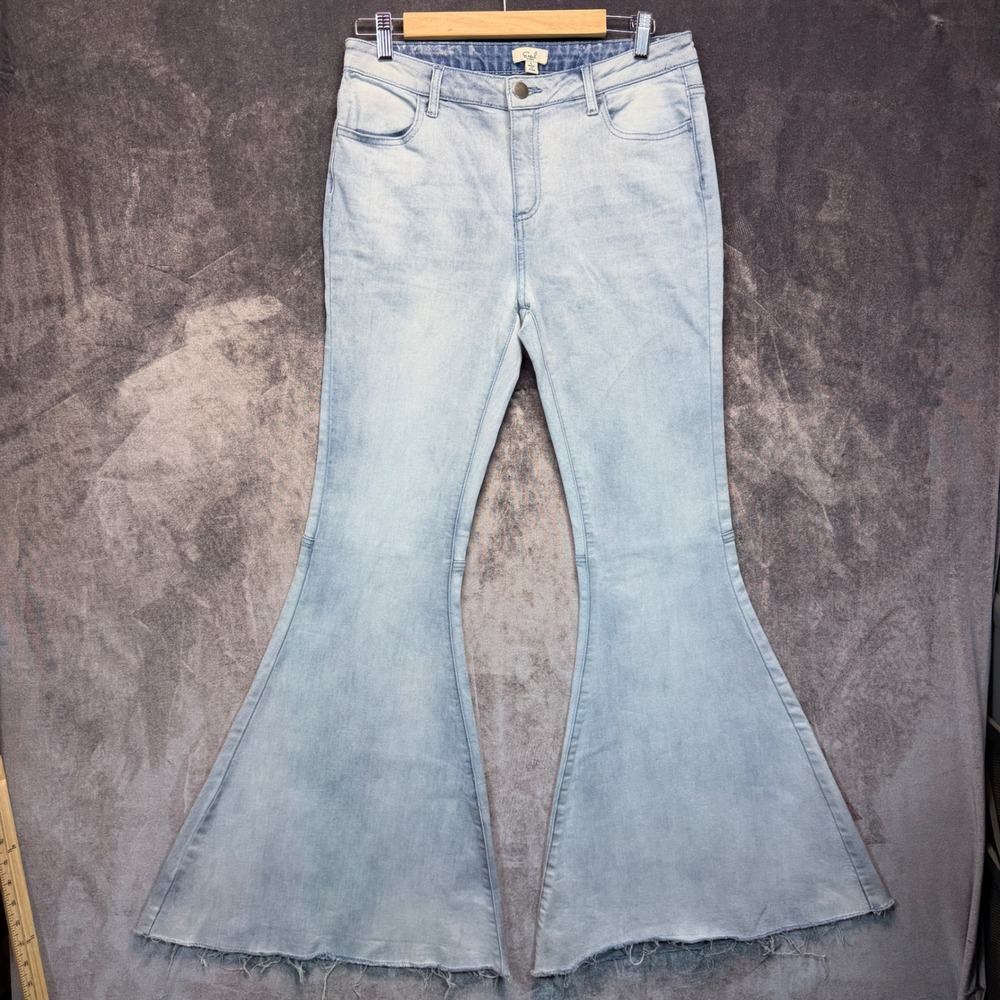 Easel Bell Bottom Jeans Womens Light Wash Regular Fit L Flare Boho Retro Raw Hem